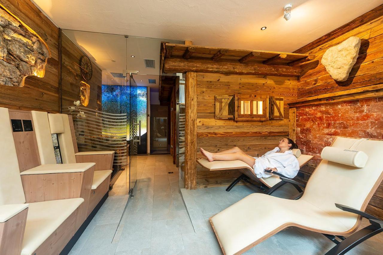 Hotel Al Lago Сорага Екстериор снимка