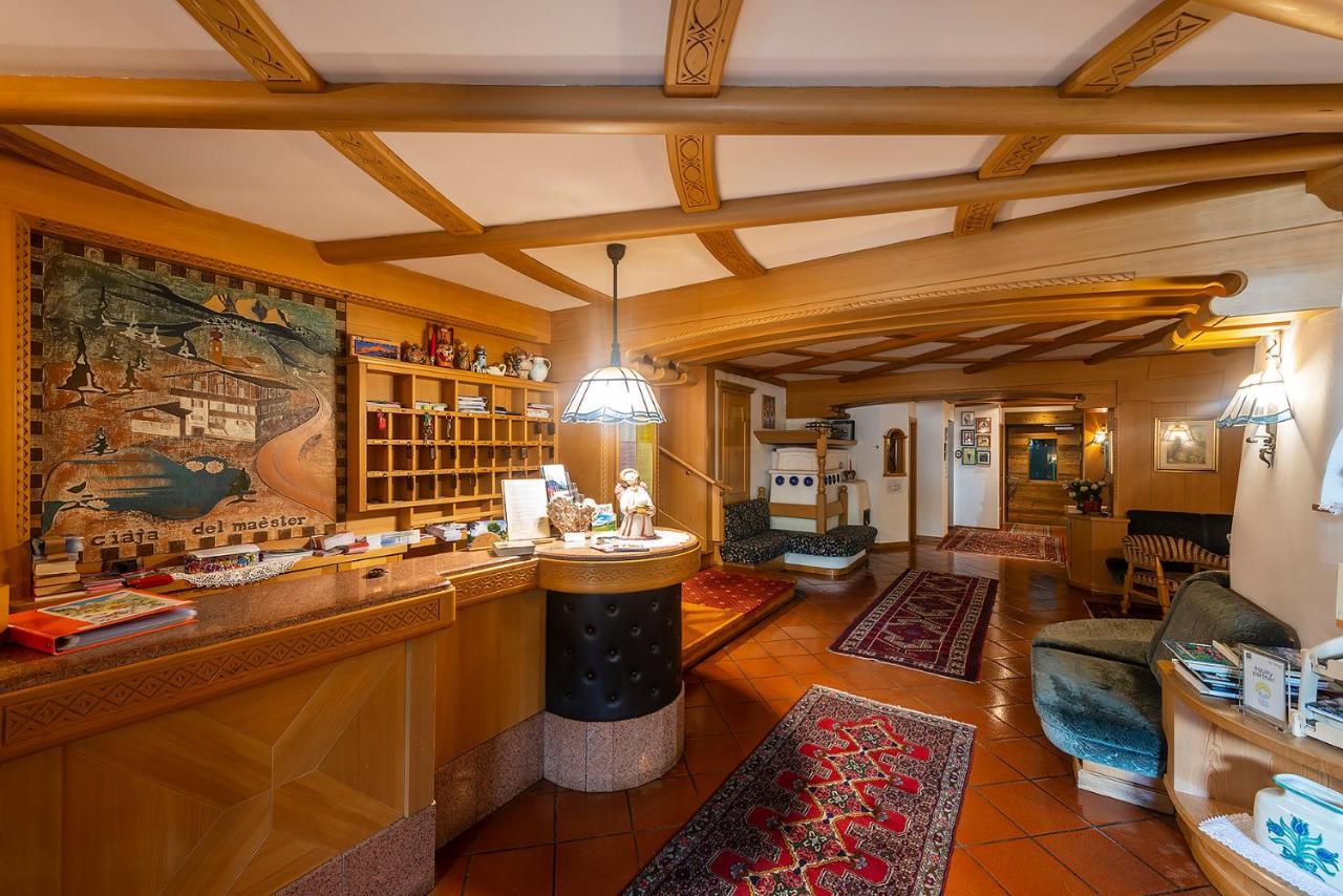 Hotel Al Lago Сорага Екстериор снимка